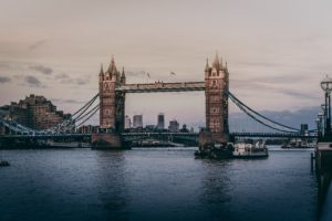 Пересмотр налоговых ставок Правительством Великобритании