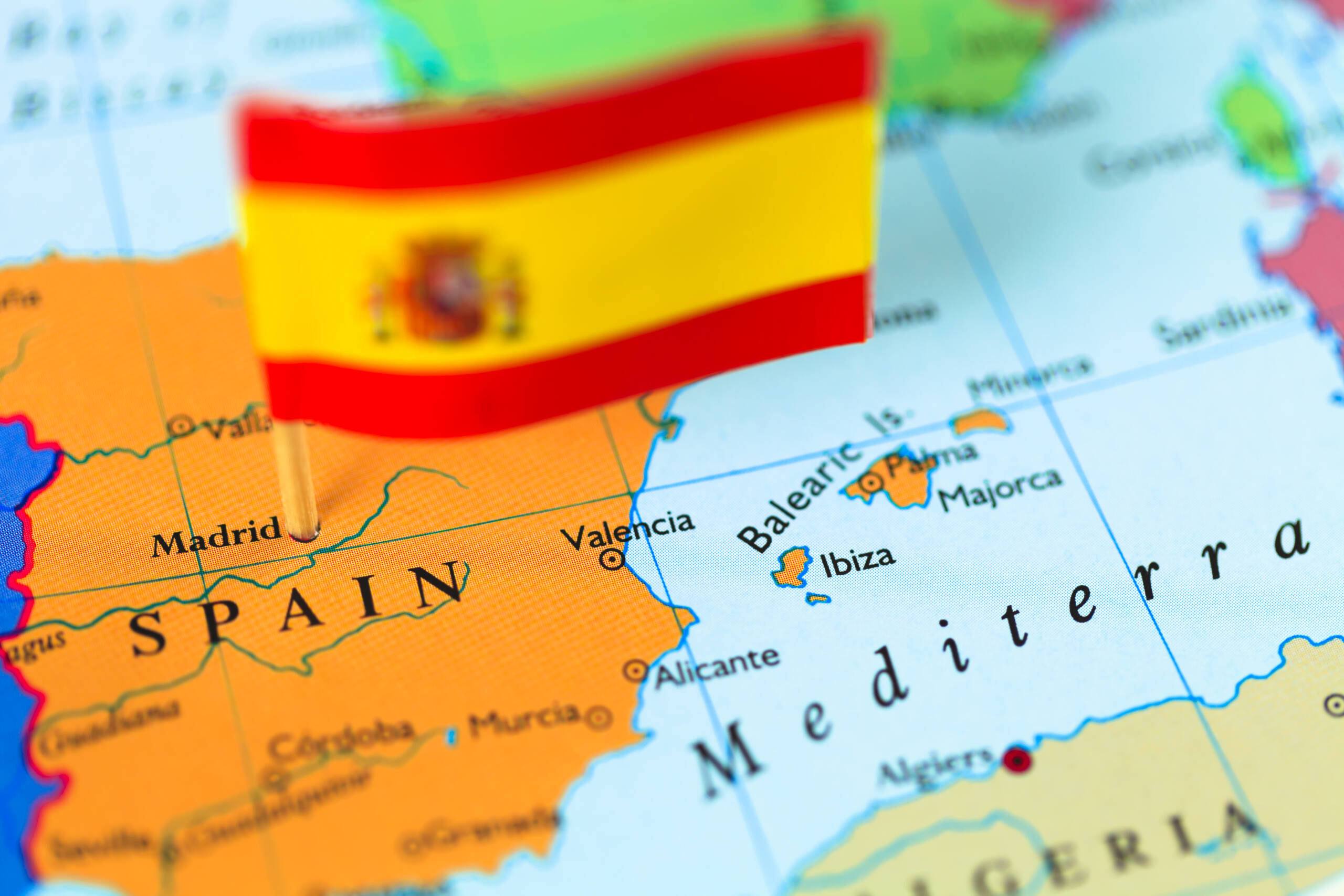 Налоги в Испании:  виды, ставки в 2023 году